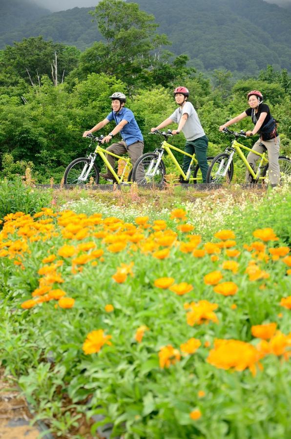 ホテル なべくら高原森の家 飯山市 エクステリア 写真